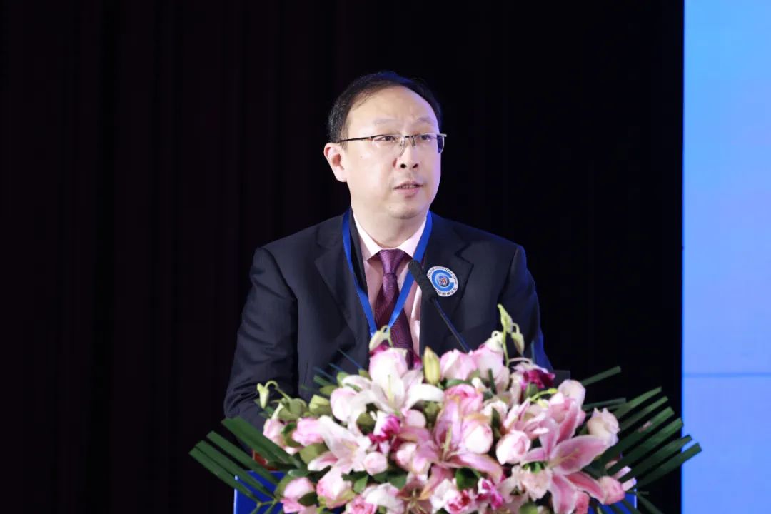 聚力紡織現(xiàn)代化產(chǎn)業(yè)體系新開局！中紡圓桌論壇第十七屆年會在北京舉行