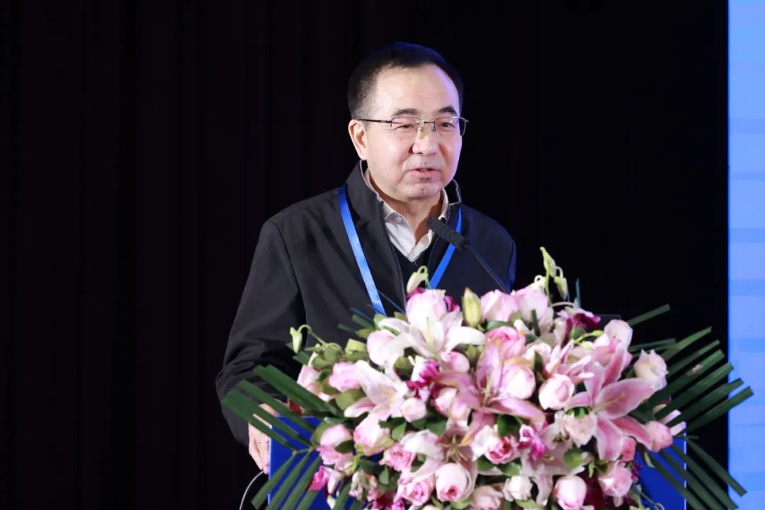 聚力紡織現(xiàn)代化產(chǎn)業(yè)體系新開局！中紡圓桌論壇第十七屆年會在北京舉行