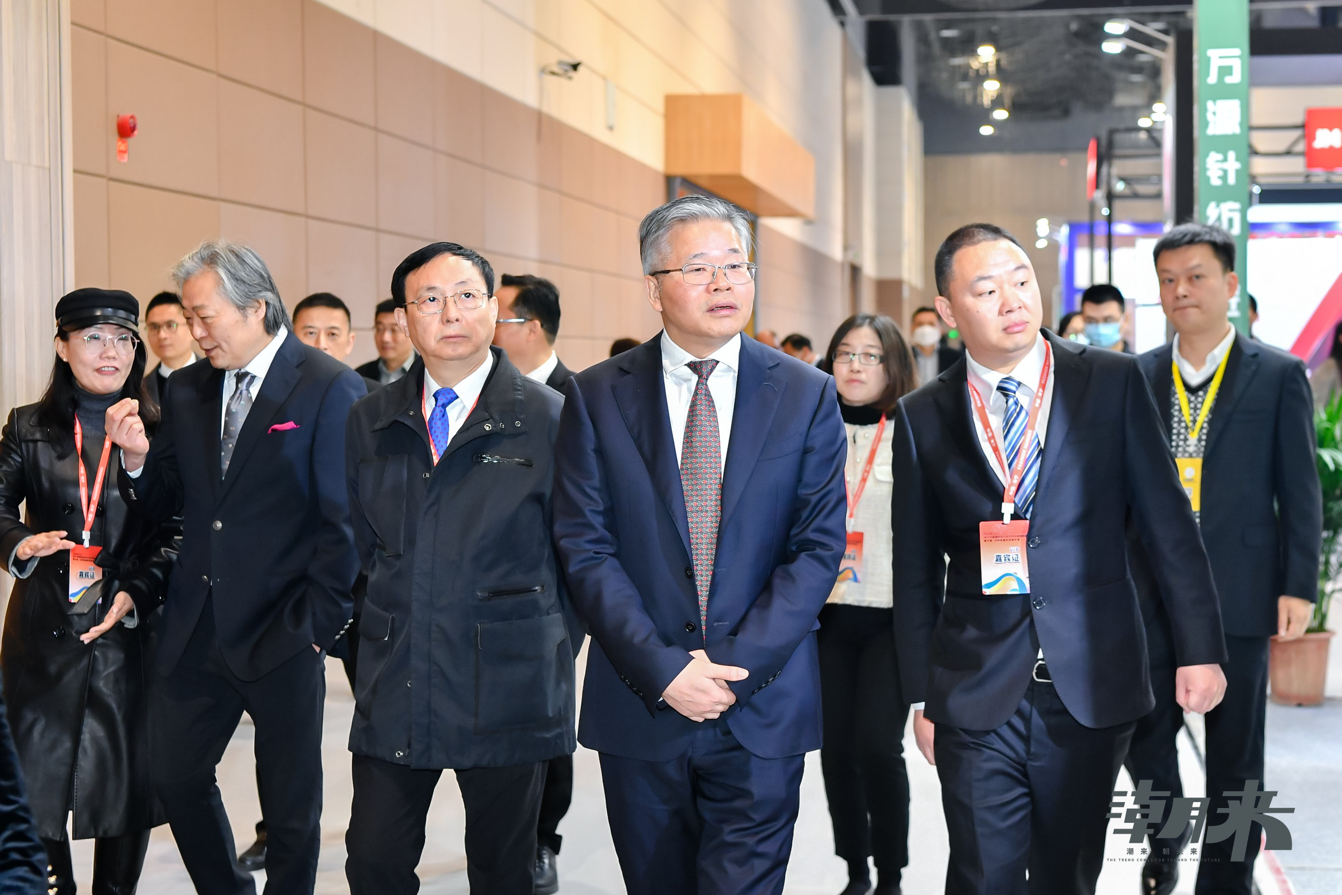 躍新永續(xù) 生態(tài)時(shí)尚--2023海寧中國(guó)國(guó)際皮革毛皮時(shí)裝面輔料展，匯聚可持續(xù)發(fā)展潮力量