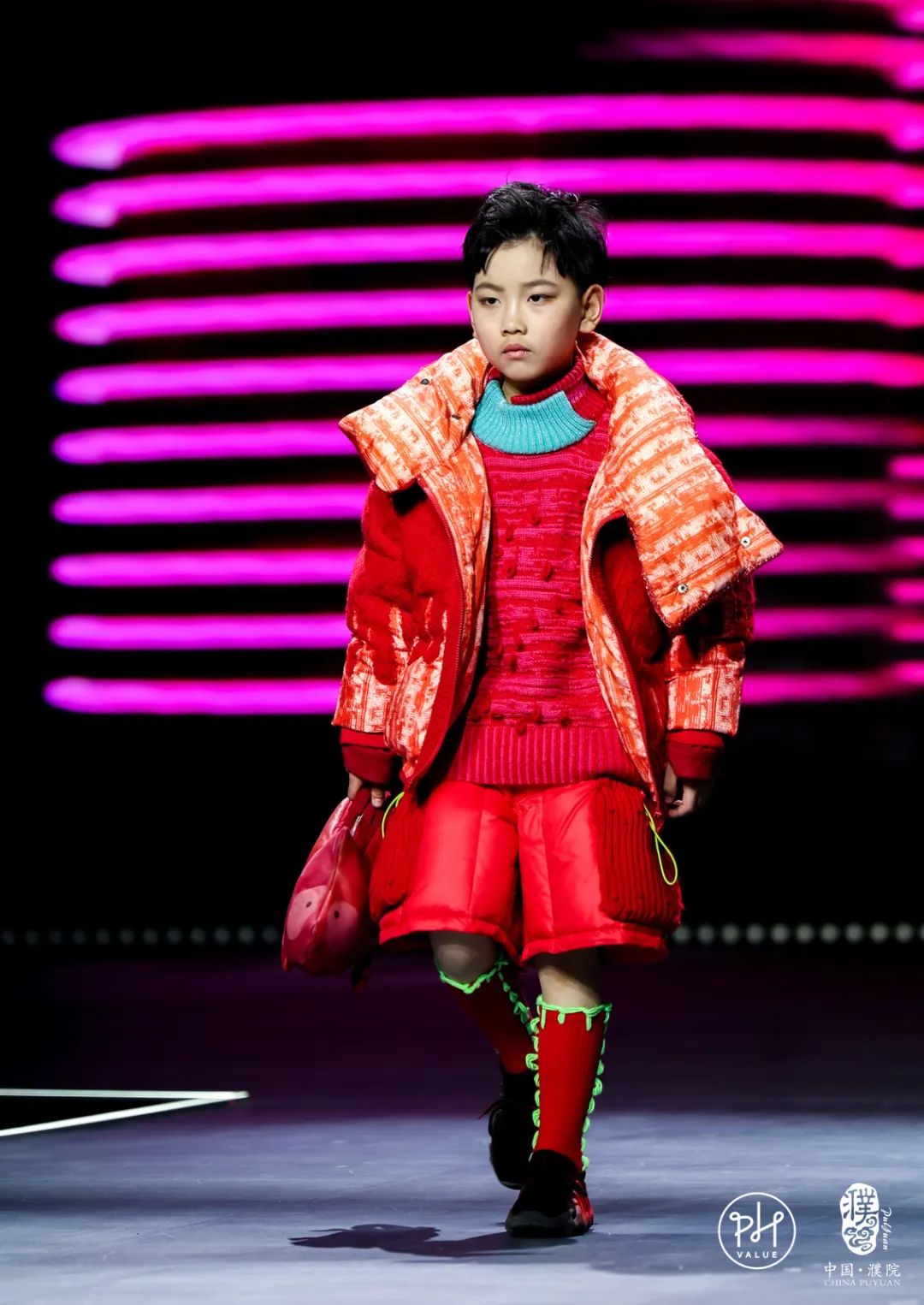 古鎮(zhèn)新時(shí)尚！第八屆&ldquo;濮院杯&rdquo;PH Value中國針織設(shè)計(jì)師大賽決賽暨頒獎(jiǎng)典禮今天舉行