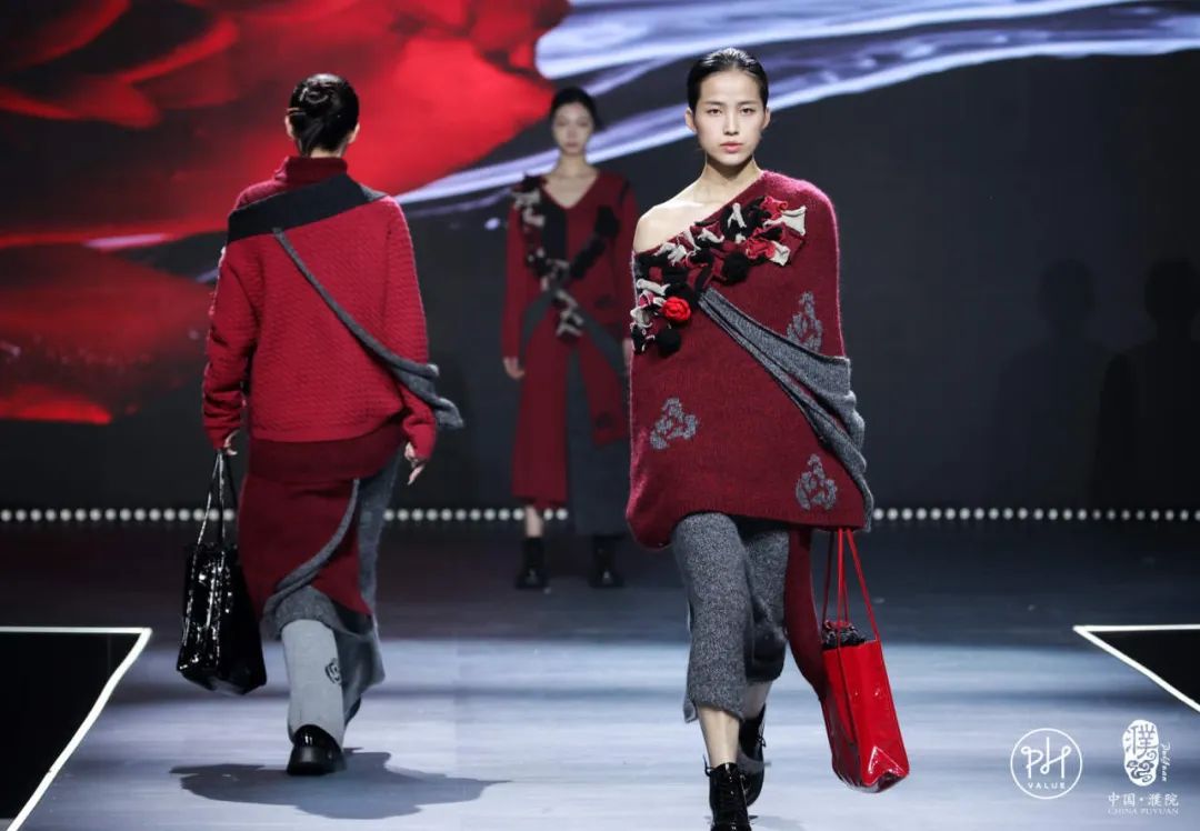古鎮(zhèn)新時(shí)尚！第八屆&ldquo;濮院杯&rdquo;PH Value中國針織設(shè)計(jì)師大賽決賽暨頒獎(jiǎng)典禮今天舉行