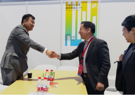 十九家石家莊市紡企亮相國(guó)家會(huì)展中心 共赴中紡聯(lián)2023春季聯(lián)展