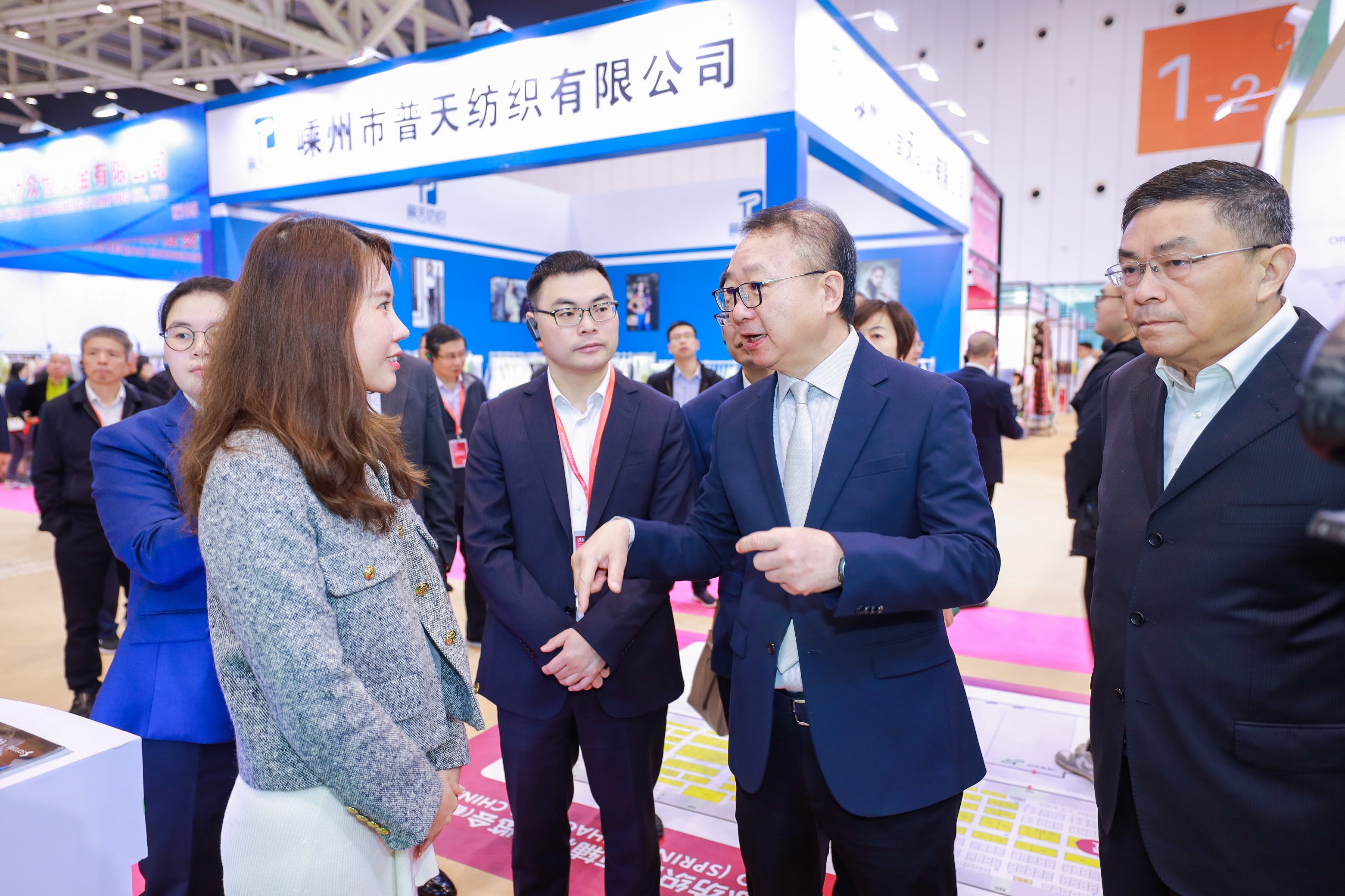頭部企業(yè)齊聚紡城！共赴柯橋紡博會創(chuàng)新之約