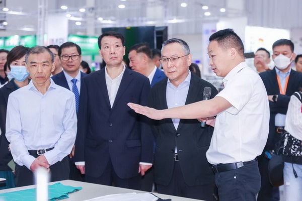 潮起江城，面向未來(lái) | 2023武漢國(guó)際紡織面料及輔料博覽會(huì)啟幕