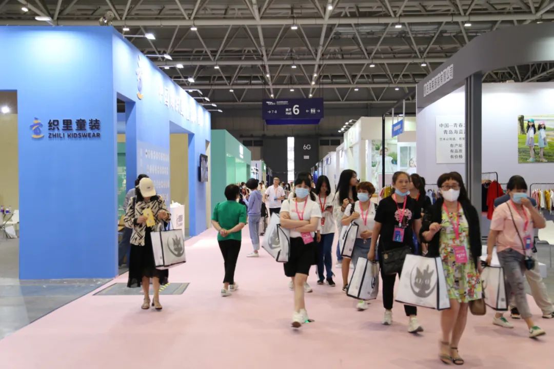  &ldquo;全新潮代 童領(lǐng)未來&rdquo;--第五屆中國童裝產(chǎn)業(yè)博覽會在佛山開幕！