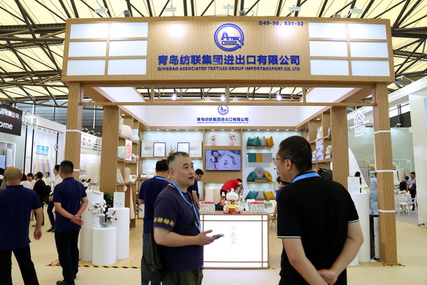 山東292家企業(yè)齊聚31屆華交會，青島家紡展團大放異彩