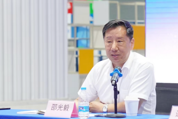 東方國(guó)際集團(tuán)與常山紡織集團(tuán)舉辦合作交流會(huì)，推動(dòng)紡織高質(zhì)量發(fā)展