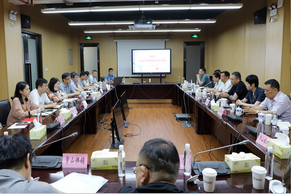 東方國(guó)際集團(tuán)與常山紡織集團(tuán)舉辦合作交流會(huì)，推動(dòng)紡織高質(zhì)量發(fā)展