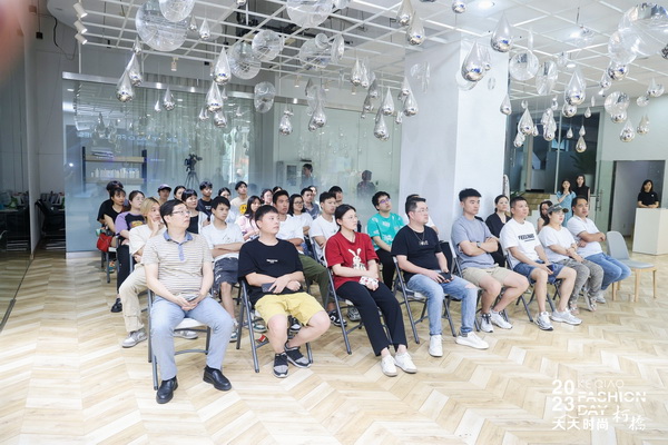 紡織數(shù)字化轉(zhuǎn)型如何做？產(chǎn)業(yè)鏈多維發(fā)力提升實(shí)效