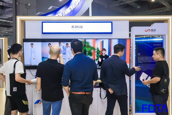 聚焦五大應(yīng)用場(chǎng)景，Digital Fashion推動(dòng)數(shù)字技術(shù)與時(shí)尚產(chǎn)業(yè)有機(jī)融合