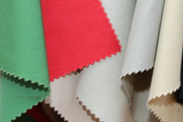 時尚褲裝面料，盡在英倫紡織