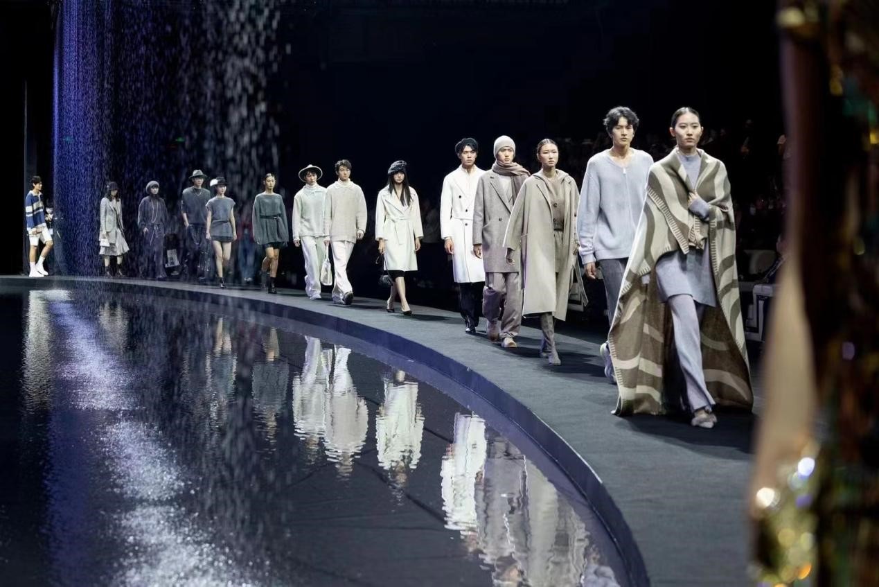 &ldquo;潮涌東方、風(fēng)尚寧波&rdquo;--2023寧波時(shí)尚節(jié)暨第27屆寧波國(guó)際服裝節(jié)盛大啟幕