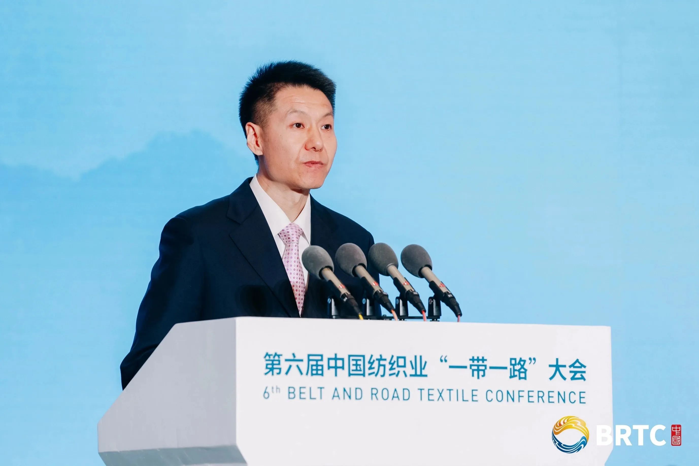共創(chuàng)全球紡織合作新未來(lái)！第六屆中國(guó)紡織業(yè)&ldquo;一帶一路&rdquo;大會(huì)成功召開(kāi)