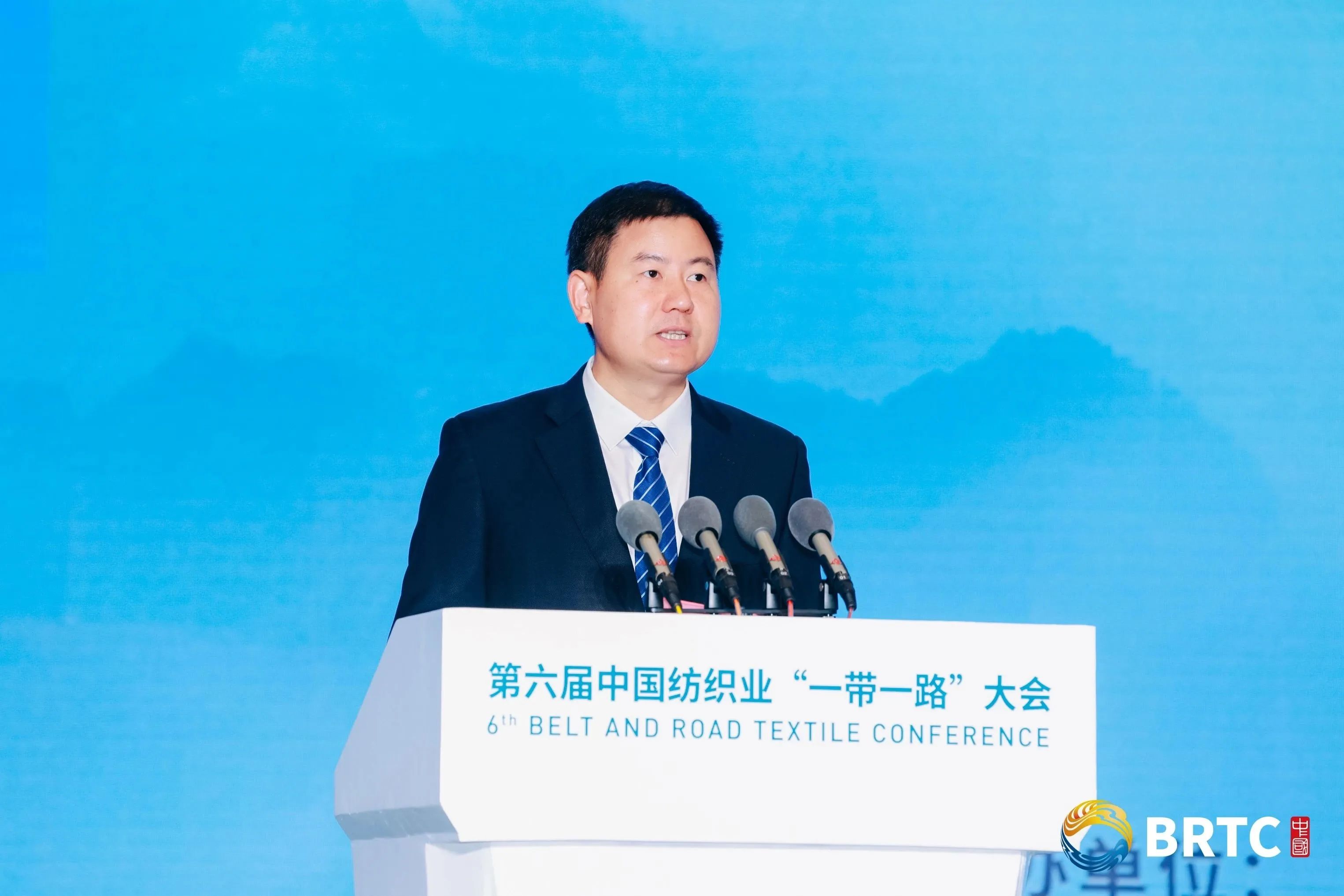 共創(chuàng)全球紡織合作新未來(lái)！第六屆中國(guó)紡織業(yè)&ldquo;一帶一路&rdquo;大會(huì)成功召開(kāi)