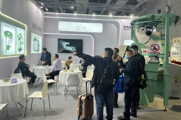 誠利佳：為毛紡企業(yè)提供更多智能化設(shè)備