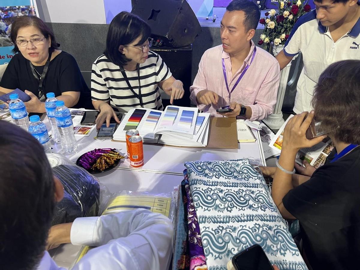 共創(chuàng)中緬紡織新時(shí)代，2023年浙江國(guó)際貿(mào)易（緬甸）展覽會(huì)圓滿收官