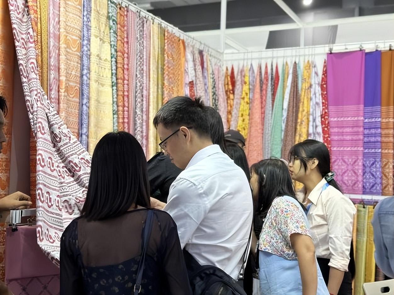 共創(chuàng)中緬紡織新時(shí)代，2023年浙江國(guó)際貿(mào)易（緬甸）展覽會(huì)圓滿收官