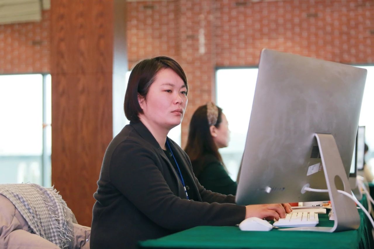 &ldquo;絲&rdquo;路煥新，&ldquo;循&rdquo;道而行&mdash;&mdash;震澤絲綢杯&middot;第八屆大賽正式開評