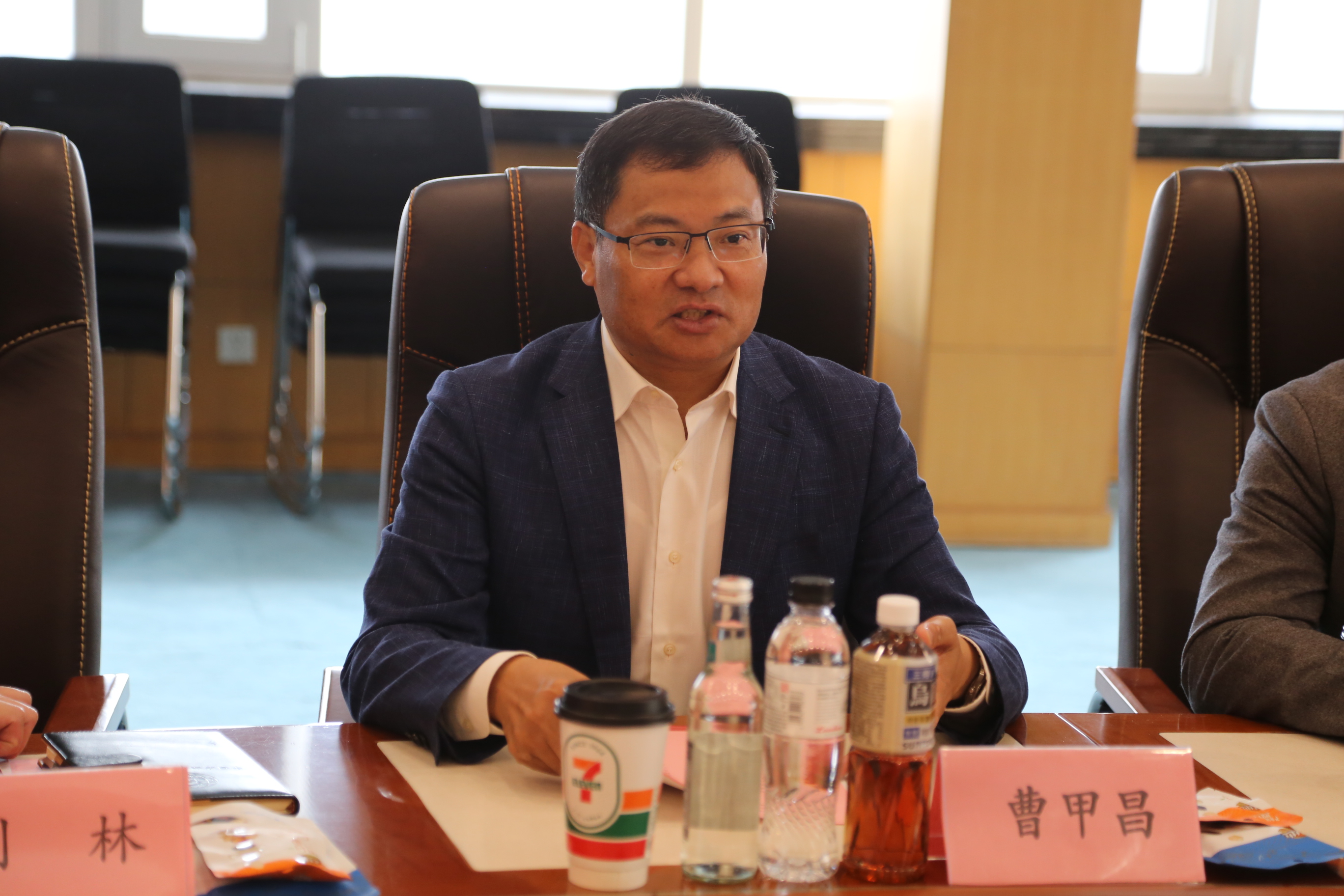 審時度勢、共商發(fā)展&mdash;中國紡織品進出口商會曹甲昌會長一行調(diào)研青島家紡行業(yè)