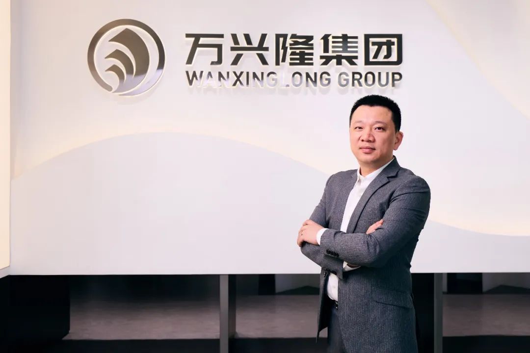 萬興?。合蛐绿豳|(zhì)，打造首選梭織面料合作伙伴