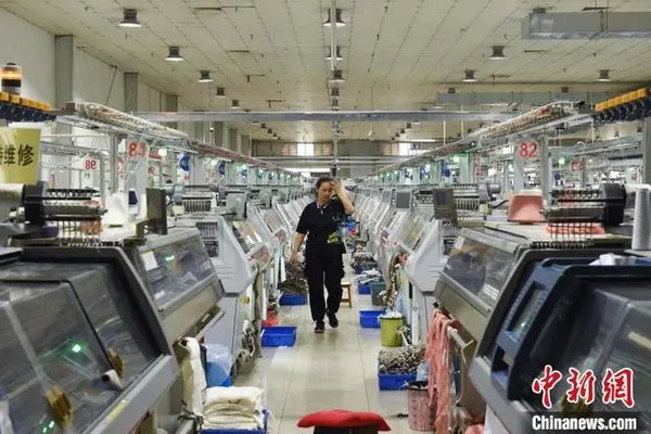 中國(guó)北方毛衫名城&middot;海陽(yáng)-&ldquo;智織&rdquo;毛衫俏銷海外