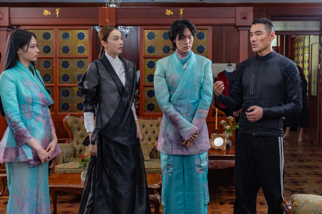 兵哥對(duì)話天津時(shí)裝周 | 中國(guó)首席超模胡兵親臨著名愛(ài)國(guó)實(shí)業(yè)家宋棐卿先生辦公樓共話東方時(shí)尚新生力