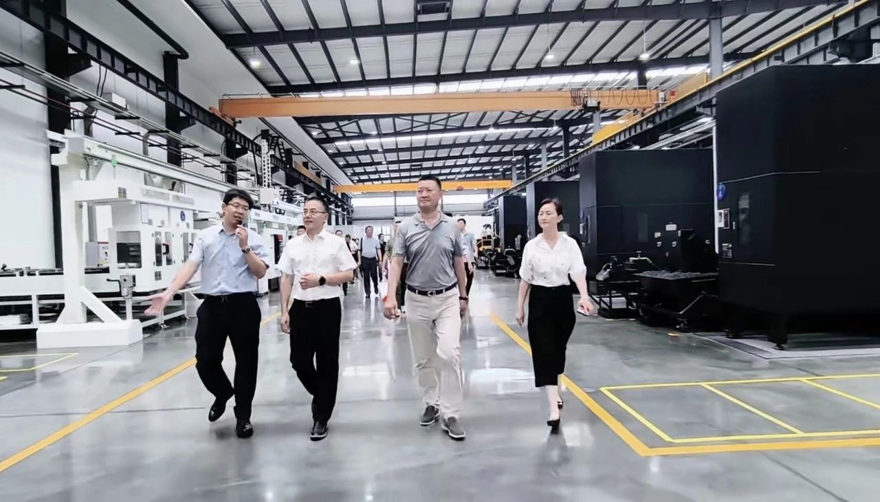 國(guó)產(chǎn)噴氣織機(jī)加速發(fā)力，標(biāo)準(zhǔn)化、智能化制造水平再上新臺(tái)階