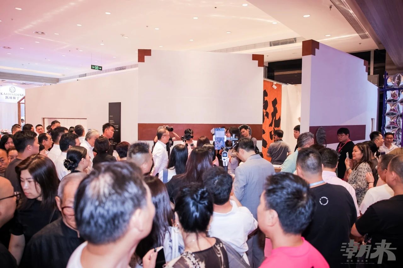 品類全能 品質(zhì)卓越 品牌進階 | 2024海寧中國國際時裝展隆重舉行