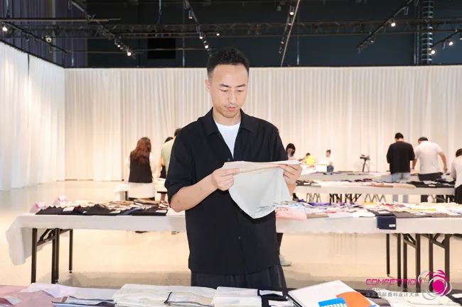 中國流行面料如何煥新當(dāng)代設(shè)計？聯(lián)動雅瑩集團，這場評審會為好創(chuàng)意持續(xù)加碼