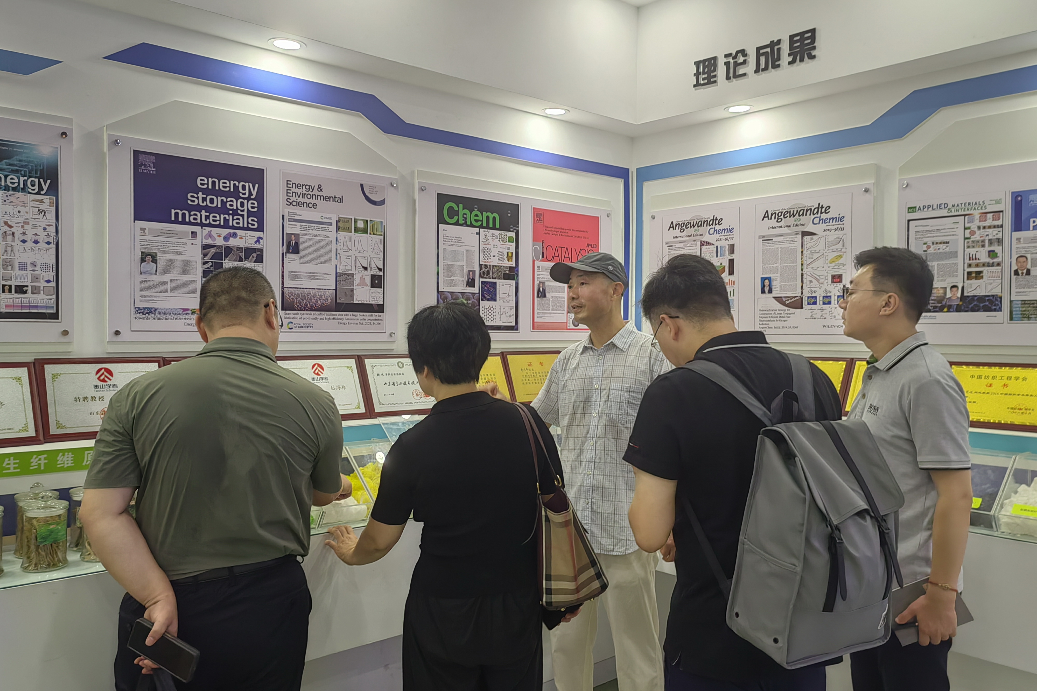 家紡升級，纖維先行--中國家用紡織品行業(yè)協(xié)會朱曉紅會長一行來青調(diào)研