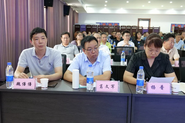 勞模、低碳、AI、新材料&hellip;&hellip;紡織行業(yè)專精特新中小企業(yè)走進石家莊