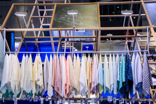 用設(shè)計(jì)，共繪產(chǎn)業(yè)夢(mèng)想藍(lán)圖！2024中國(guó)國(guó)際面料設(shè)計(jì)大賽再譜新篇