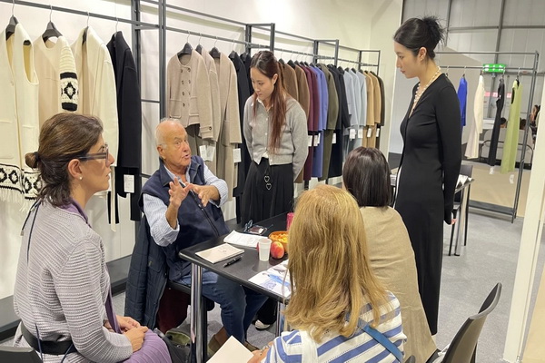 昭奈華裕閃耀米蘭，共繪中意時尚融合新篇章