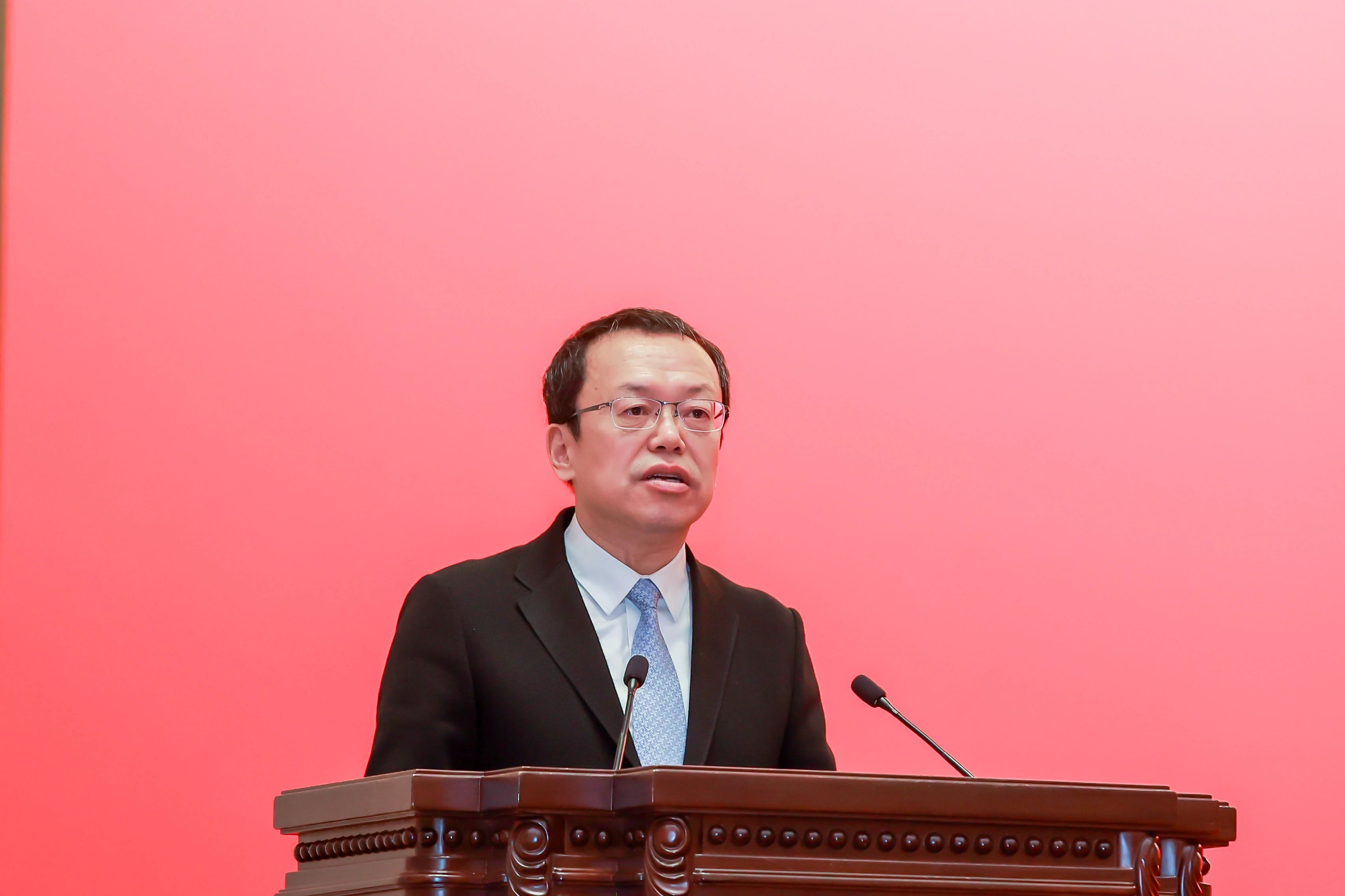 將紡織強(qiáng)國建設(shè)推向新高度——2024年度中國紡織工業(yè)聯(lián)合會(huì)科學(xué)技術(shù)獎(jiǎng)勵(lì)大會(huì)舉行