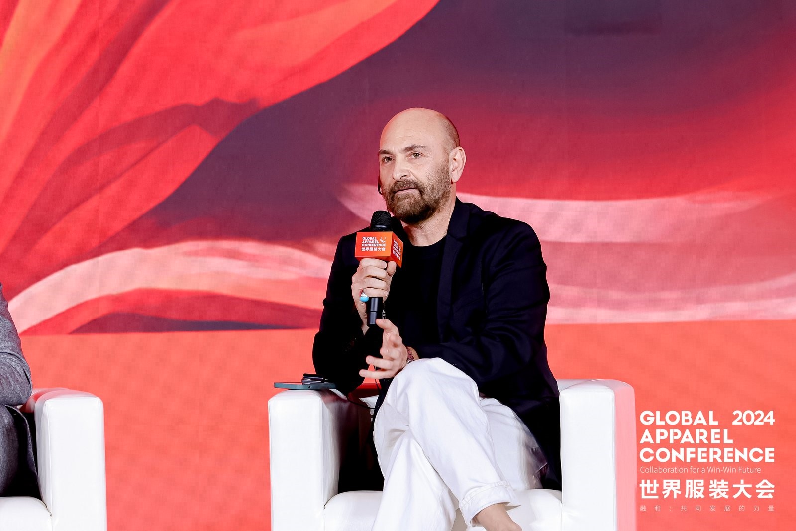 &ldquo;融和&rdquo;20個(gè)國家和地區(qū)服裝精英，2024世界服裝大會在東莞虎門開幕