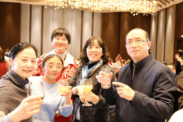 砥礪廿載 行穩(wěn)致遠(yuǎn)|熱烈祝賀上海潔宜康化工科技有限公司二十周年慶晚宴圓滿舉行！