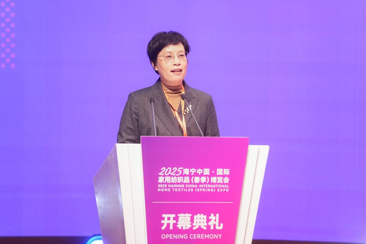 智造織就未來(lái)，錦韻潮動(dòng)全球！2025海寧春季家博會(huì)今日啟幕