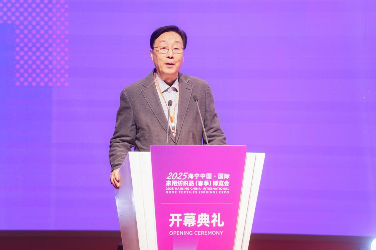 智造織就未來(lái)，錦韻潮動(dòng)全球！2025海寧春季家博會(huì)今日啟幕