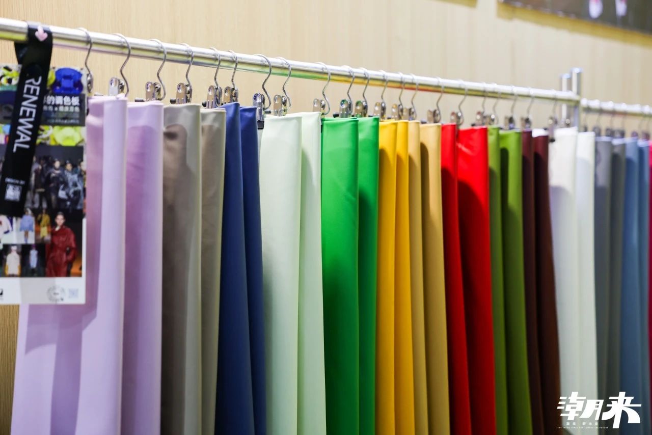 向&ldquo;心&rdquo;而生 逐&ldquo;質(zhì)&rdquo;而行 2025海寧中國國際皮革毛皮時裝面輔料展盛大開幕