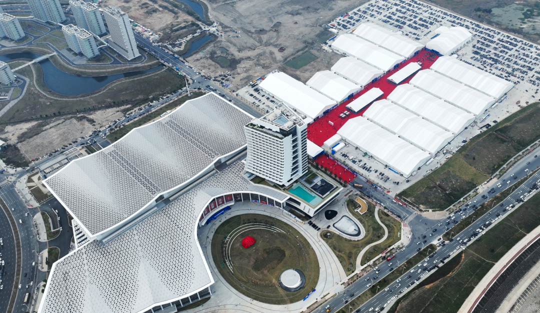 12.1萬專業(yè)觀眾+全網(wǎng)10.1億閱讀量&hellip;第四屆潮汕服博會完美落幕！