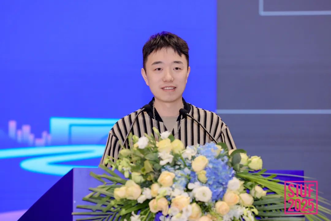 內(nèi)衣產(chǎn)業(yè)聚智深圳，共繪&ldquo;智尚&rdquo; 新篇｜2025中國(guó)內(nèi)衣文化周暨第三屆U30全球內(nèi)衣產(chǎn)業(yè)峰會(huì)圓滿(mǎn)落幕