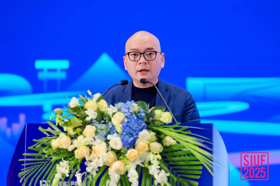 內(nèi)衣產(chǎn)業(yè)聚智深圳，共繪&ldquo;智尚&rdquo; 新篇｜2025中國(guó)內(nèi)衣文化周暨第三屆U30全球內(nèi)衣產(chǎn)業(yè)峰會(huì)圓滿(mǎn)落幕