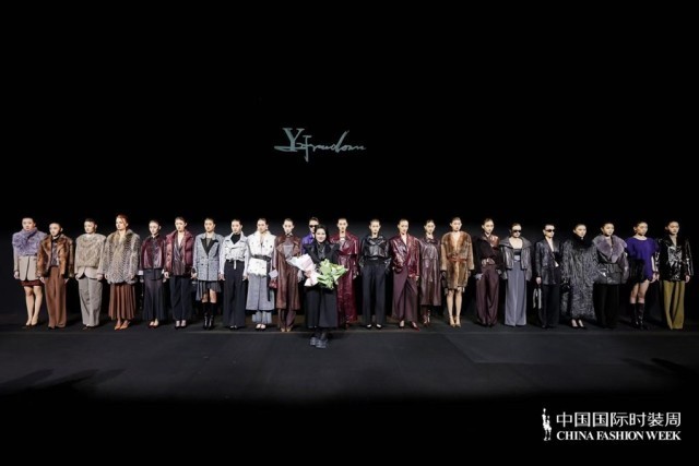 胡瑩瑩的精神內(nèi)核“ARTEMIS·自由悅己” 設(shè)計(jì)師品牌Y2FREEDOM秋冬系列北京綻放