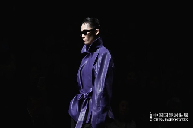 胡瑩瑩的精神內(nèi)核“ARTEMIS·自由悅己” 設(shè)計(jì)師品牌Y2FREEDOM秋冬系列北京綻放