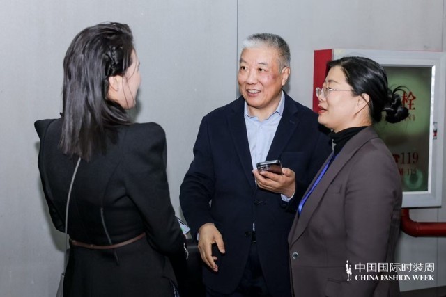 胡瑩瑩的精神內(nèi)核“ARTEMIS·自由悅己” 設(shè)計(jì)師品牌Y2FREEDOM秋冬系列北京綻放