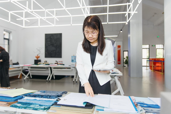 挖掘創(chuàng)新人才，激發(fā)產(chǎn)業(yè)活力！&ldquo;第十屆（2025年）十佳紡織面料設(shè)計(jì)師及培養(yǎng)先進(jìn)單位評選&rdquo;評審會于柯橋舉行