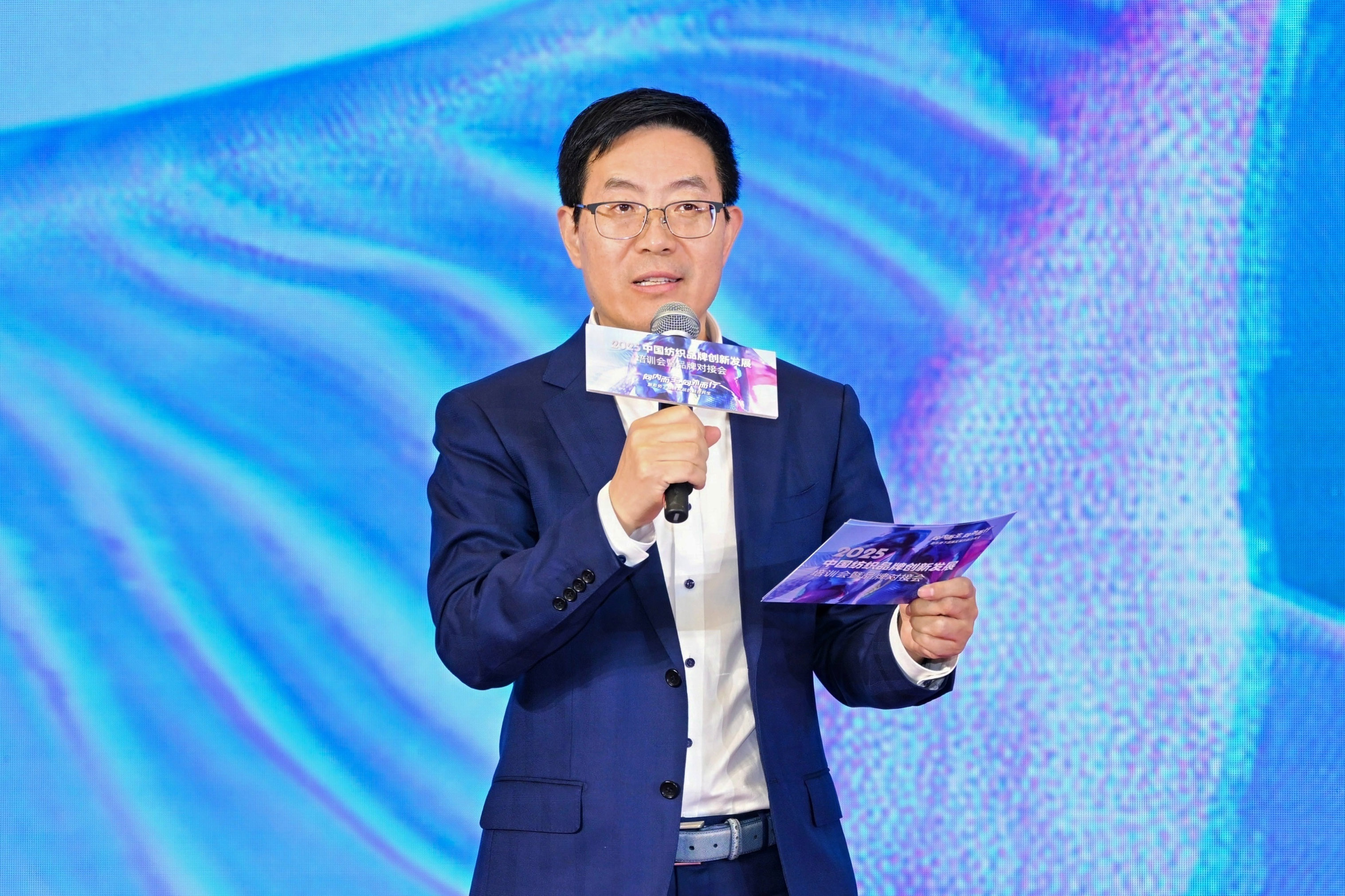 內(nèi)外兼修，柯橋這場(chǎng)活動(dòng)描繪中國(guó)紡織品牌的創(chuàng)新發(fā)展路徑