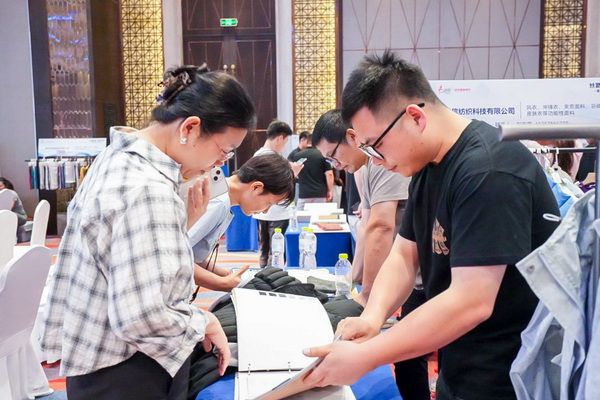 30+柯橋紡企&ldquo;鏈&rdquo;動齊魯，這場對接會加速織密產業(yè)合作網(wǎng)