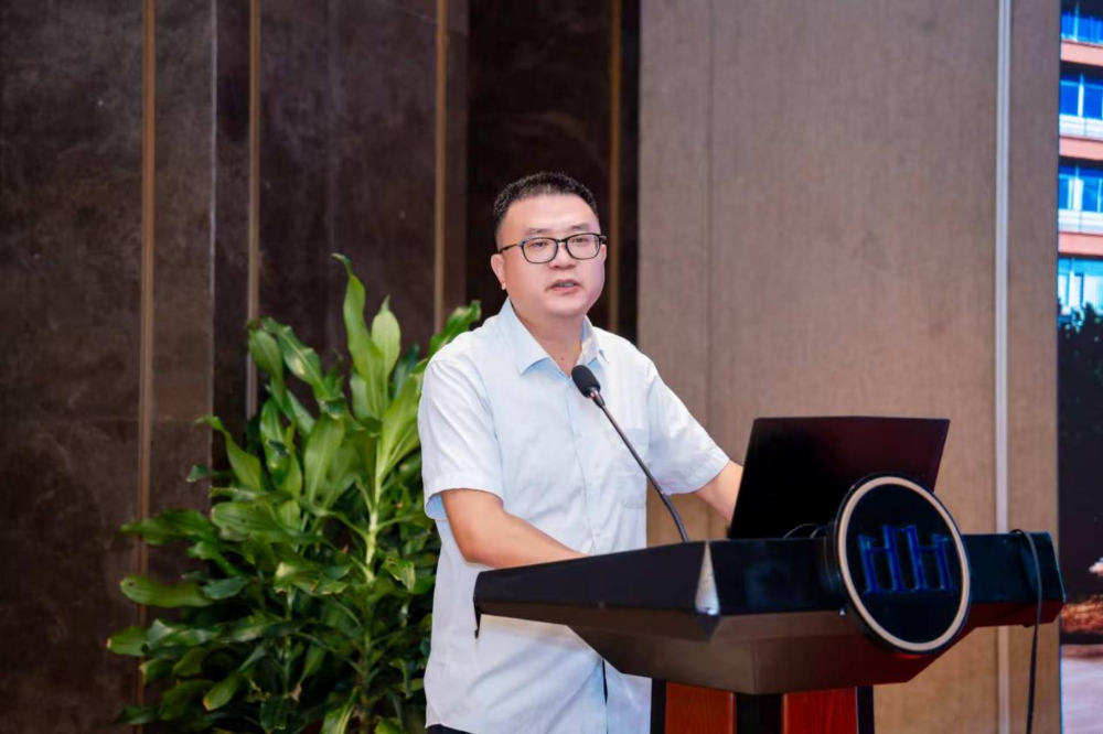 “絲路天下 綢劃未來(lái)”--吉林化纖人造絲細(xì)旦長(zhǎng)絲絲綢領(lǐng)域應(yīng)用交流會(huì)在浙江湖州成功舉辦