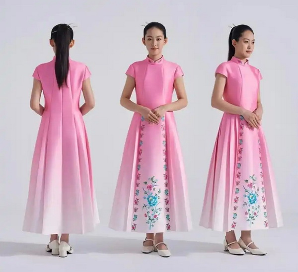 第十五屆全運會頒獎禮服發(fā)布：馬面裙、三藍繡、旗袍領，非遺元素彰顯灣區(qū)魅力